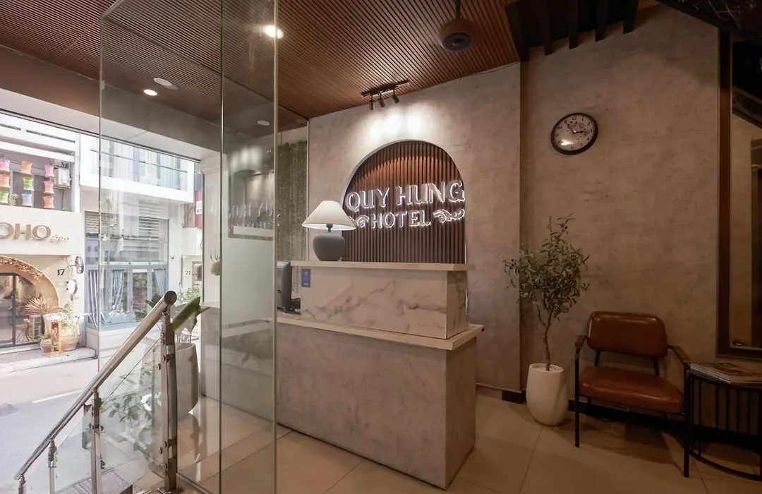 Quy Hung Hotel And Spa Central-1
